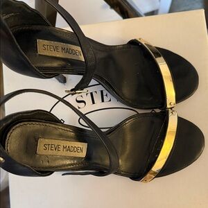 Steve Madden Black and Gold Heels